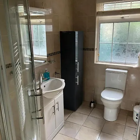 Town Cosy 2 Min Walk To Town Center