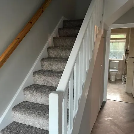 Town Cosy 2 Min Walk To Town Center Σπίτι διακοπών Κινσέιλ