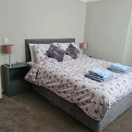 Holiday home Town Cosy 2 Min Walk To Town Center *